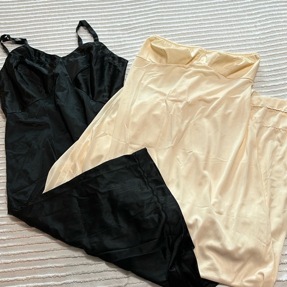 Vintage (Lot‎ of 2) Black & Ivory Slip dresses 34/36 coquette sexy romantic - Picture 1 of 13